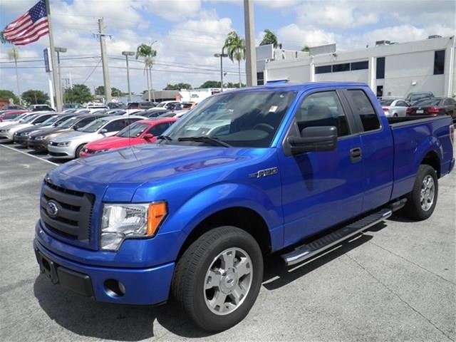 Ford F-150 2010 photo 2