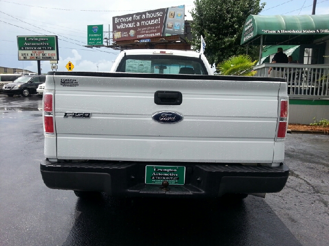 Ford F-150 2010 photo 2