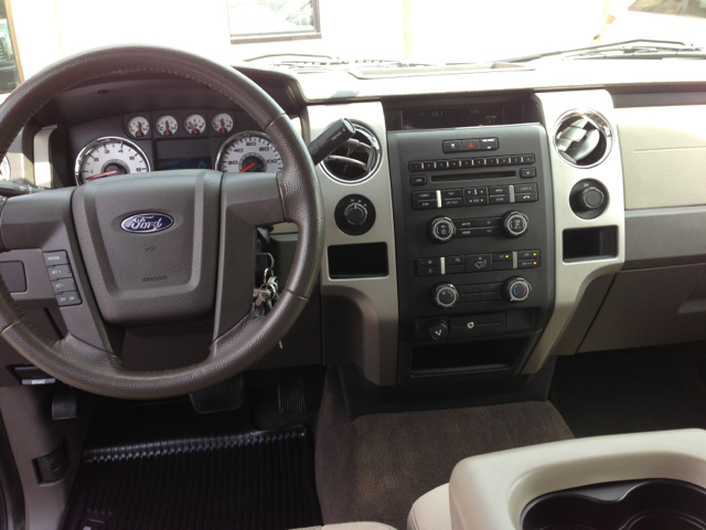 Ford F-150 2010 photo 4