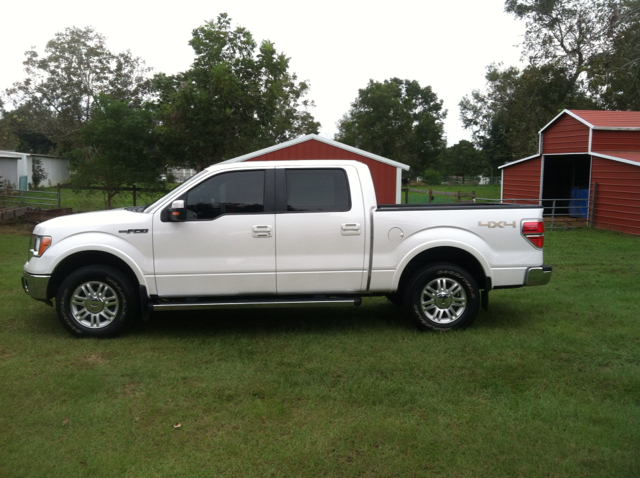 Ford F-150 2011 photo 1