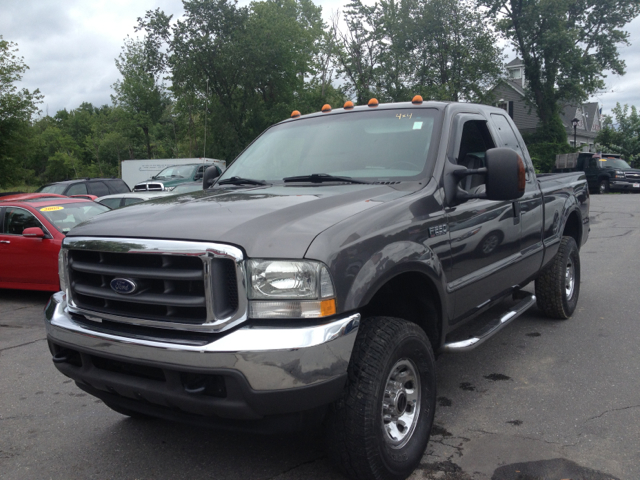 Ford F-250 SD XL 2WD Reg Cab Pickup Truck