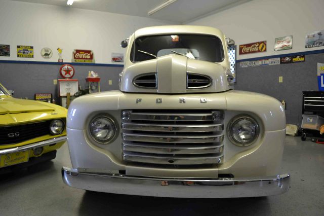 Ford F1 1949 photo 3