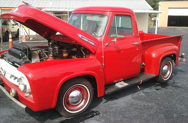 Ford F100 1953 photo 1