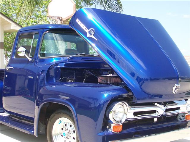 Ford F100 1956 photo 3