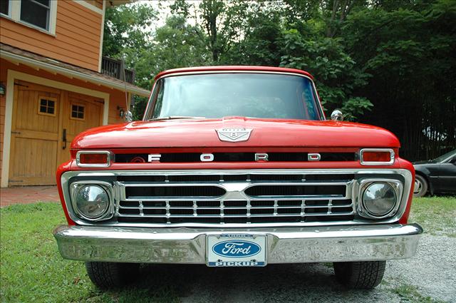 Ford F100 1966 photo 4