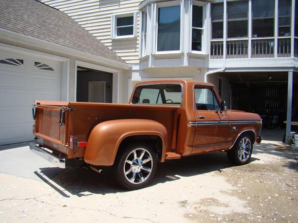 Ford F100 1976 photo 4