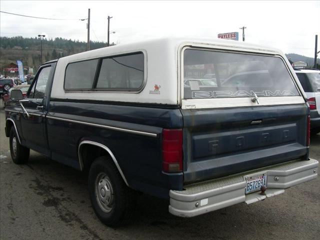 Ford F150 1986 photo 2