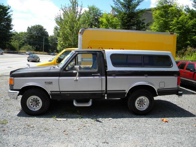 Ford F150 1990 photo 1