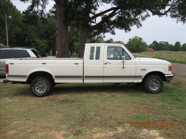 Ford F150 1990 photo 2