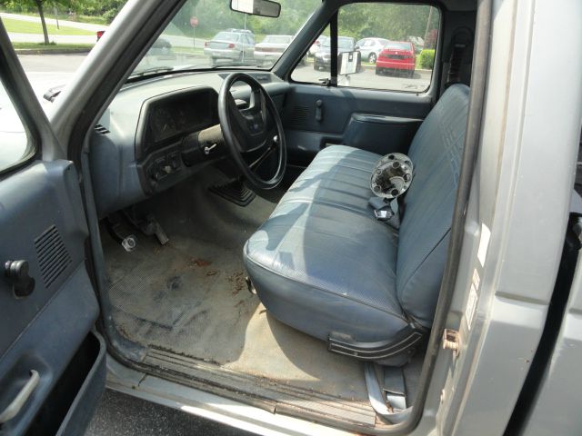 Ford F150 1991 photo 2