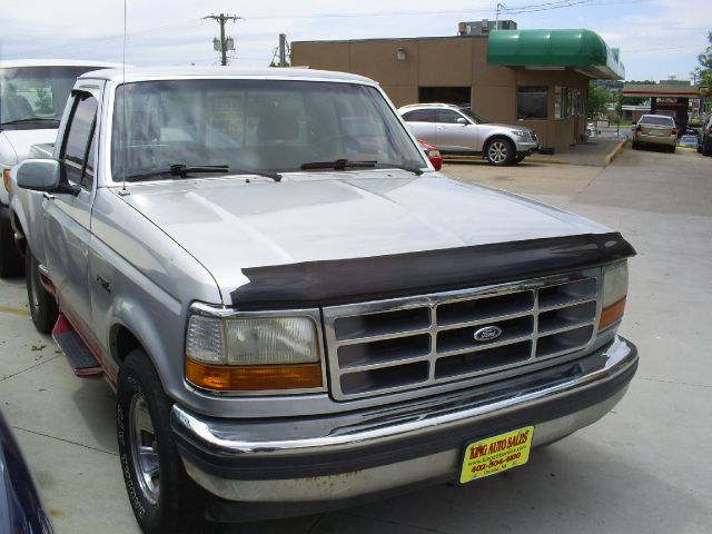 Ford F150 Lariat 4D Crew Cab Truck Pickup Truck