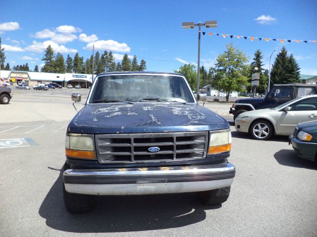 Ford F150 Reg Cab 108 WB Pickup Truck