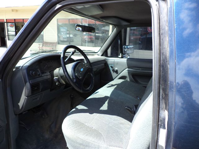 Ford F150 1993 photo 2