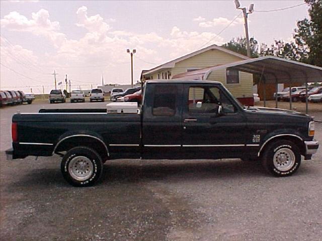 Ford F150 AWD 4dr Base 4x4 SUV Pickup