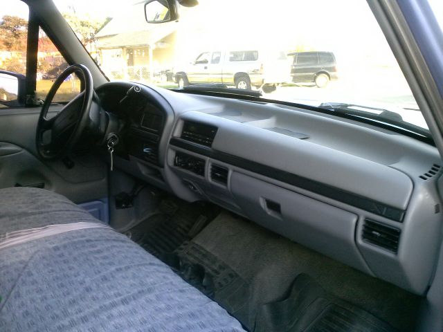 Ford F150 1996 photo 2