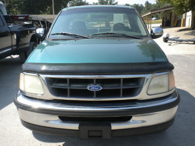 Ford F150 Supercrew-short-limited-nav-22 INCH Rims-1 Owner Pickup Truck