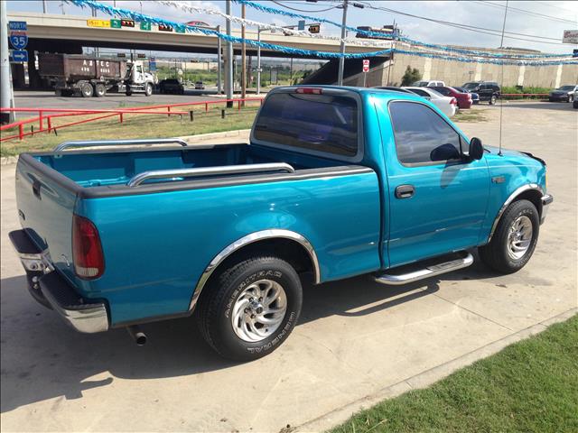 Ford F150 1997 photo 2