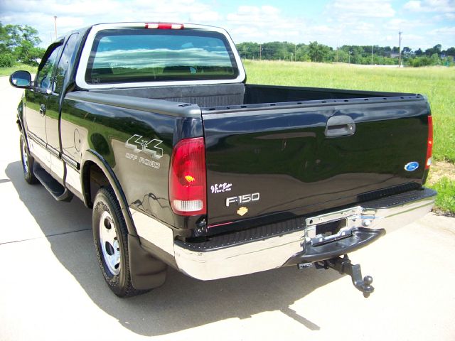 Ford F150 XS Sport Utility 4D Pickup Truck