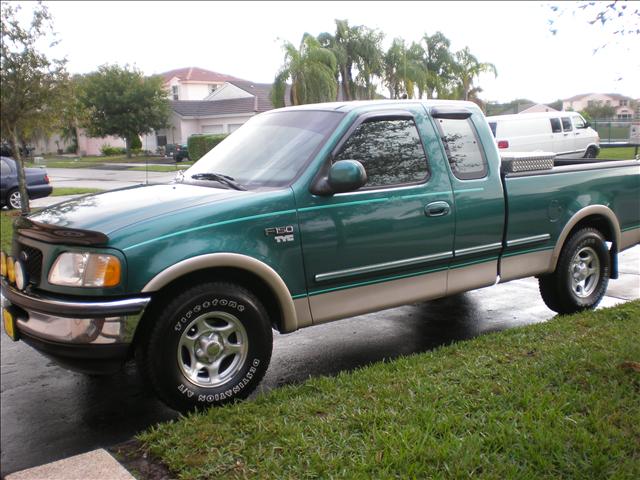 Ford F150 1997 photo 1