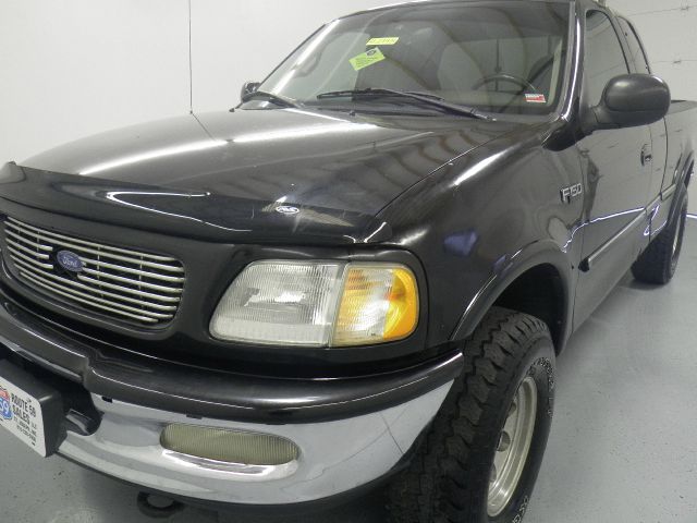 Ford F150 1997 photo 2