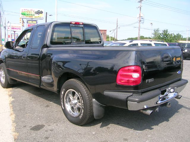 Ford F150 1997 photo 1