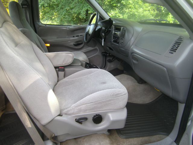 Ford F150 1997 photo 1