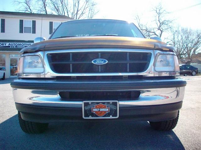 Ford F150 1997 photo 0