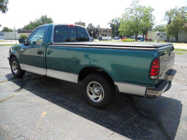 Ford F150 Supercrew-short-limited-nav-22 INCH Rims-1 Owner Pickup Truck