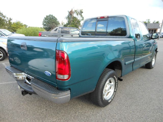 Ford F150 1997 photo 2