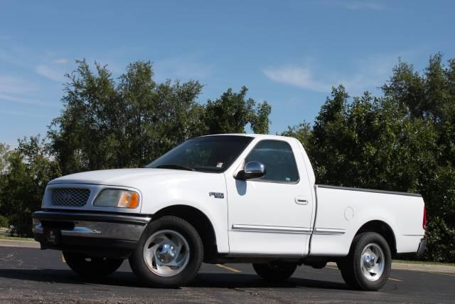 Ford F150 1997 photo 2