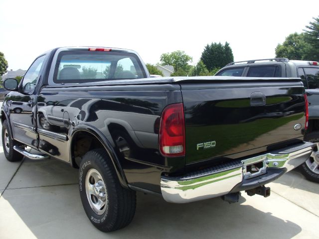 Ford F150 1998 photo 2