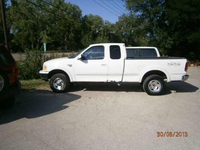 Ford F150 1998 photo 2