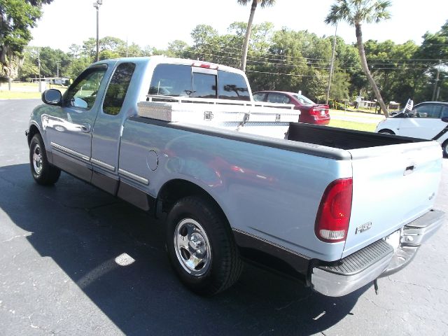 Ford F150 1998 photo 2