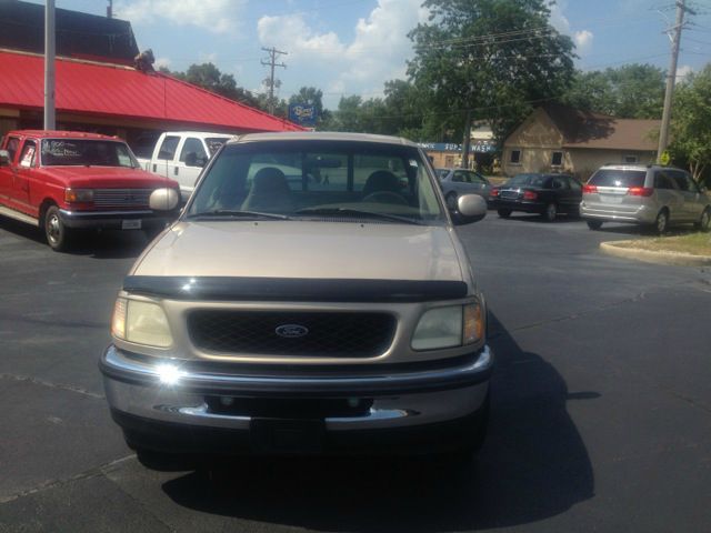 Ford F150 1998 photo 2