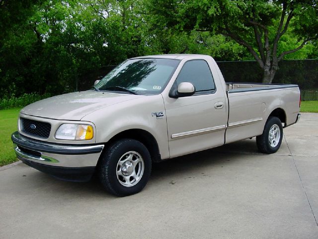 Ford F150 1998 photo 2