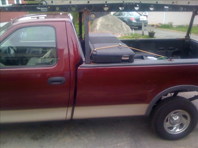 Ford F150 1998 photo 2