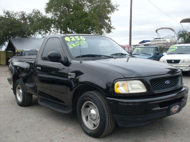 Ford F150 1998 photo 2