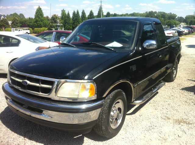 Ford F150 1998 photo 1