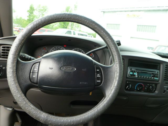 Ford F150 1999 photo 2