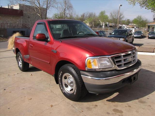 Ford F150 LT Z-71 Crew Cab 4x4 Pickup