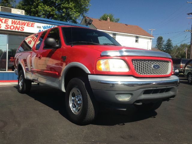 Ford F150 SLT 1 Ton Dually 4dr 35 Pickup Truck