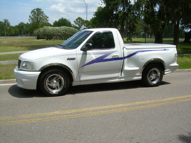 Ford F150 1999 photo 2