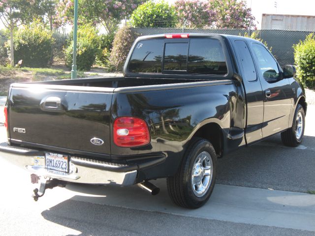 Ford F150 1999 photo 1