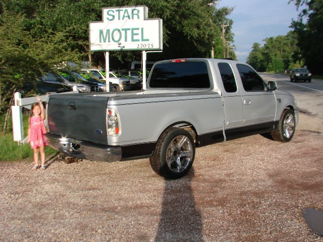 Ford F150 1999 photo 1