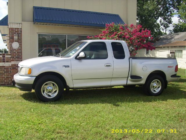 Ford F150 2000 photo 1