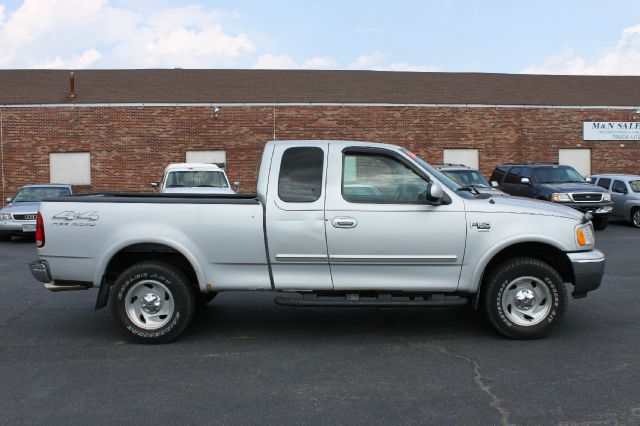 Ford F150 SE Well Kept Alloy Wheels Pickup Truck