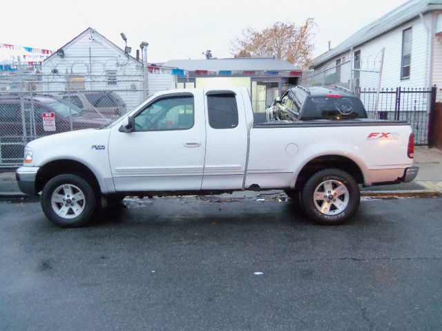 Ford F150 2000 photo 2