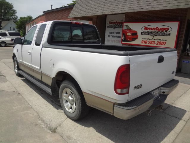 Ford F150 2000 photo 2