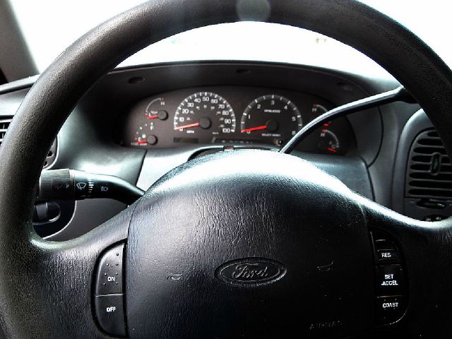 Ford F150 2000 photo 6