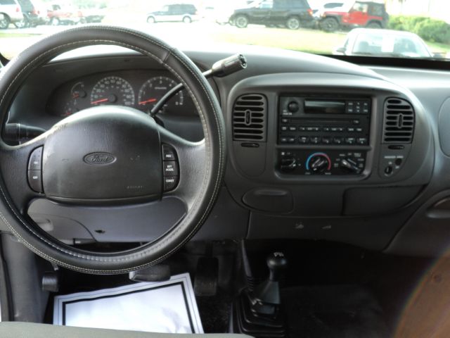 Ford F150 2000 photo 20